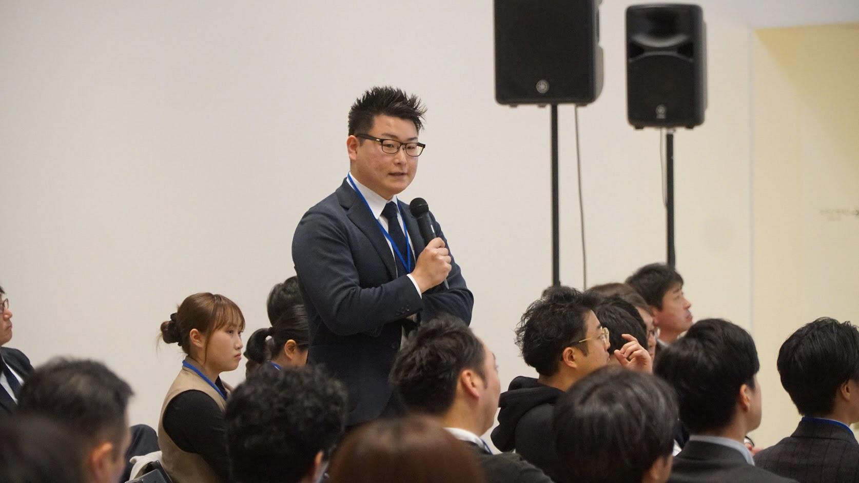(SOCIALPORT株式会社と連携したNPO法人Yokotterの照井理事)